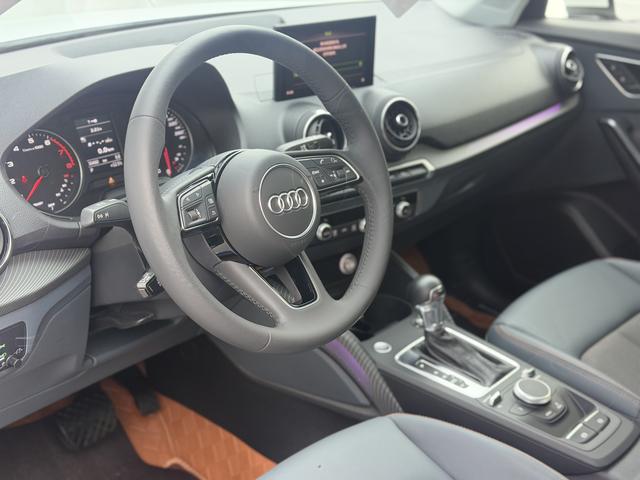 Audi Q2L id 3769314 из Китая 8