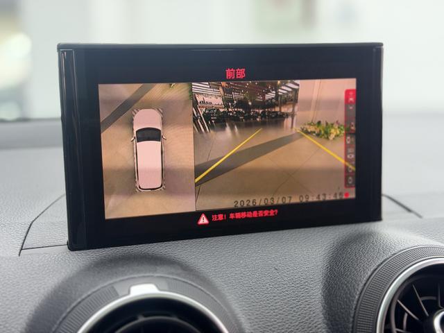 Audi Q2L id 3769314 из Китая 14