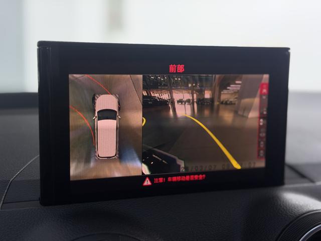 Audi Q2L id 3769314 из Китая 24