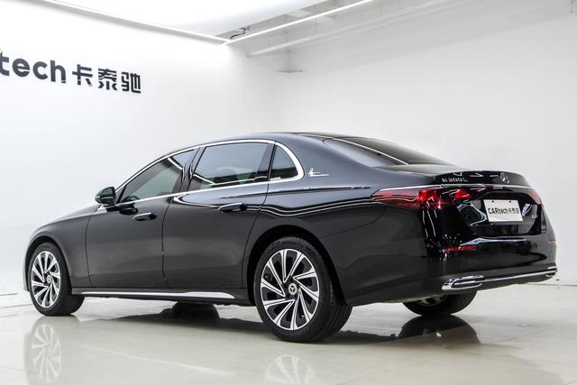 Mercedes-Benz E-Class 2025 E 300 L Luxury — фото 4