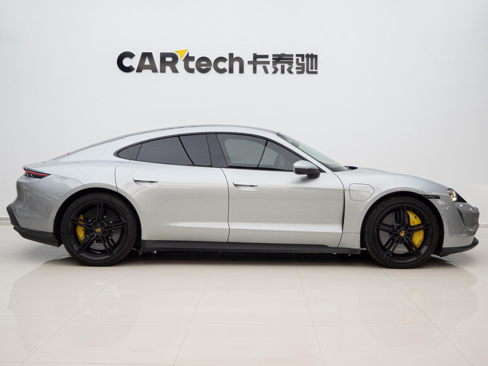 Porsche Taycan 2019 Taycan 4S
