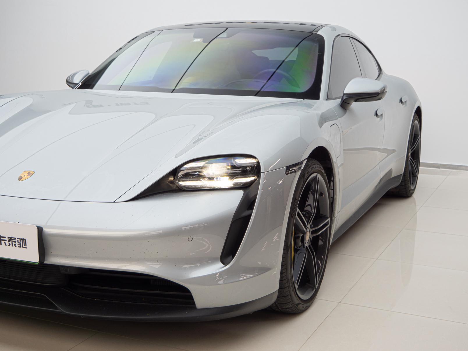 Porsche Taycan 2019 Taycan 4S
