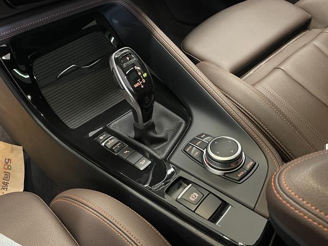 BMW X2 2021 x Drive 25i — фото 17