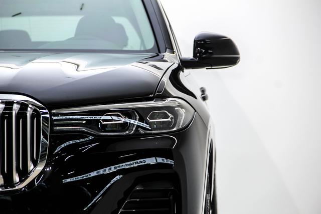 BMW X7 2020 x Drive 40i Leading — фото 8