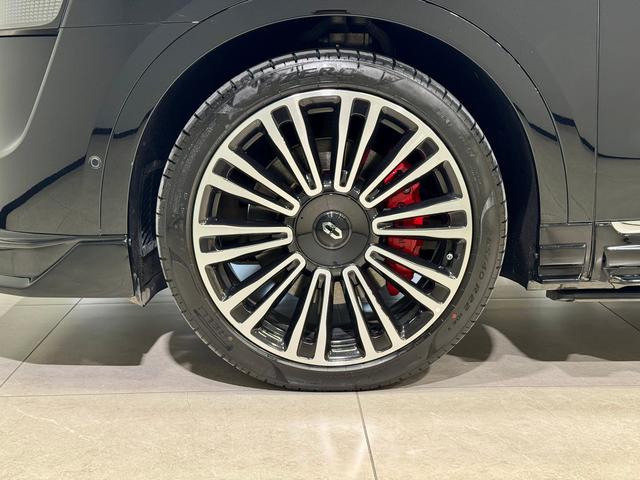 AITO Ask the world M9 id 3816607 из Китая 23