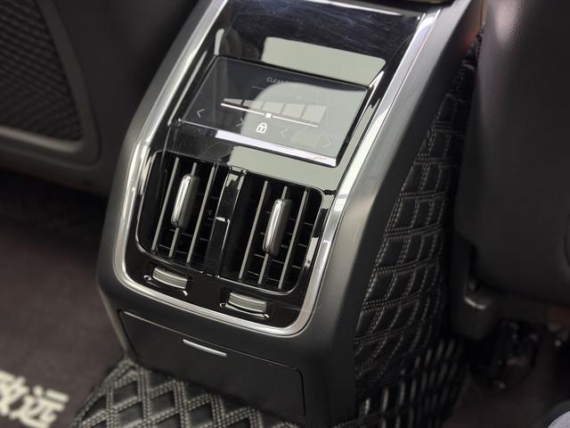 Volvo S90 2022 Черный из Китая, фото 4