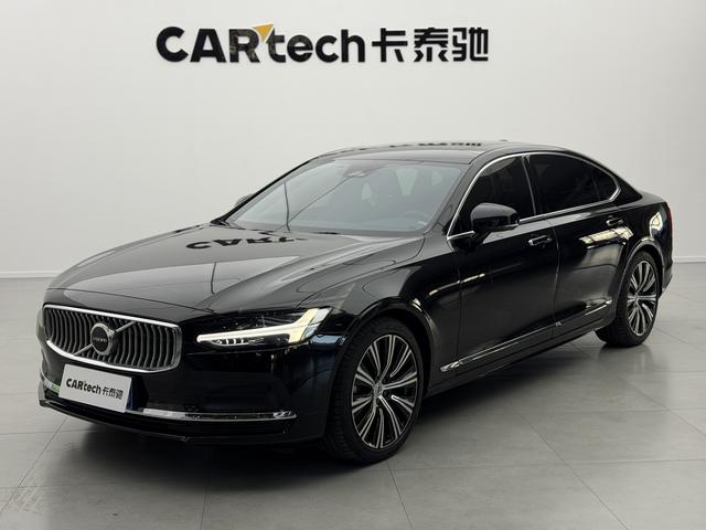VOLVO S90 2023 — фото 17