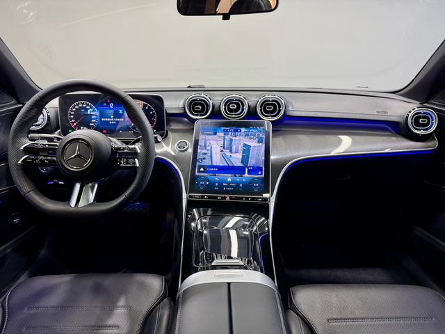 Mercedes-Benz Class C 2025 Белый из Китая, фото 2