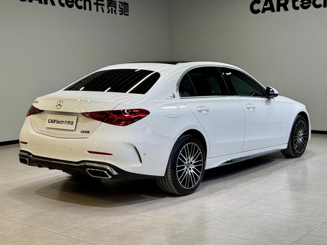 Mercedes-Benz Class C id 3824382 из Китая 17