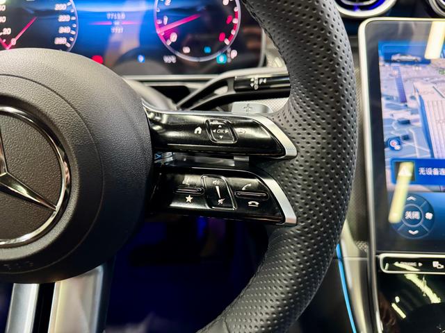 Mercedes-Benz Class C id 3824382 из Китая 21