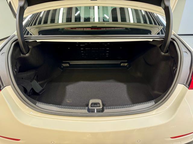 Mercedes-Benz Class C id 3824382 из Китая 25