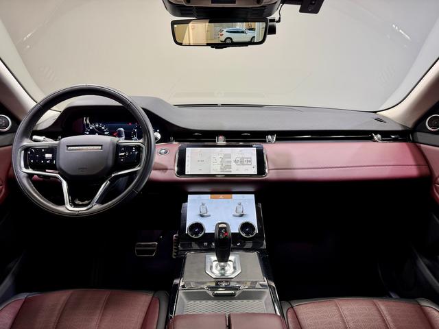 Land Rover Range Rover Aurora 2021 — фото 17