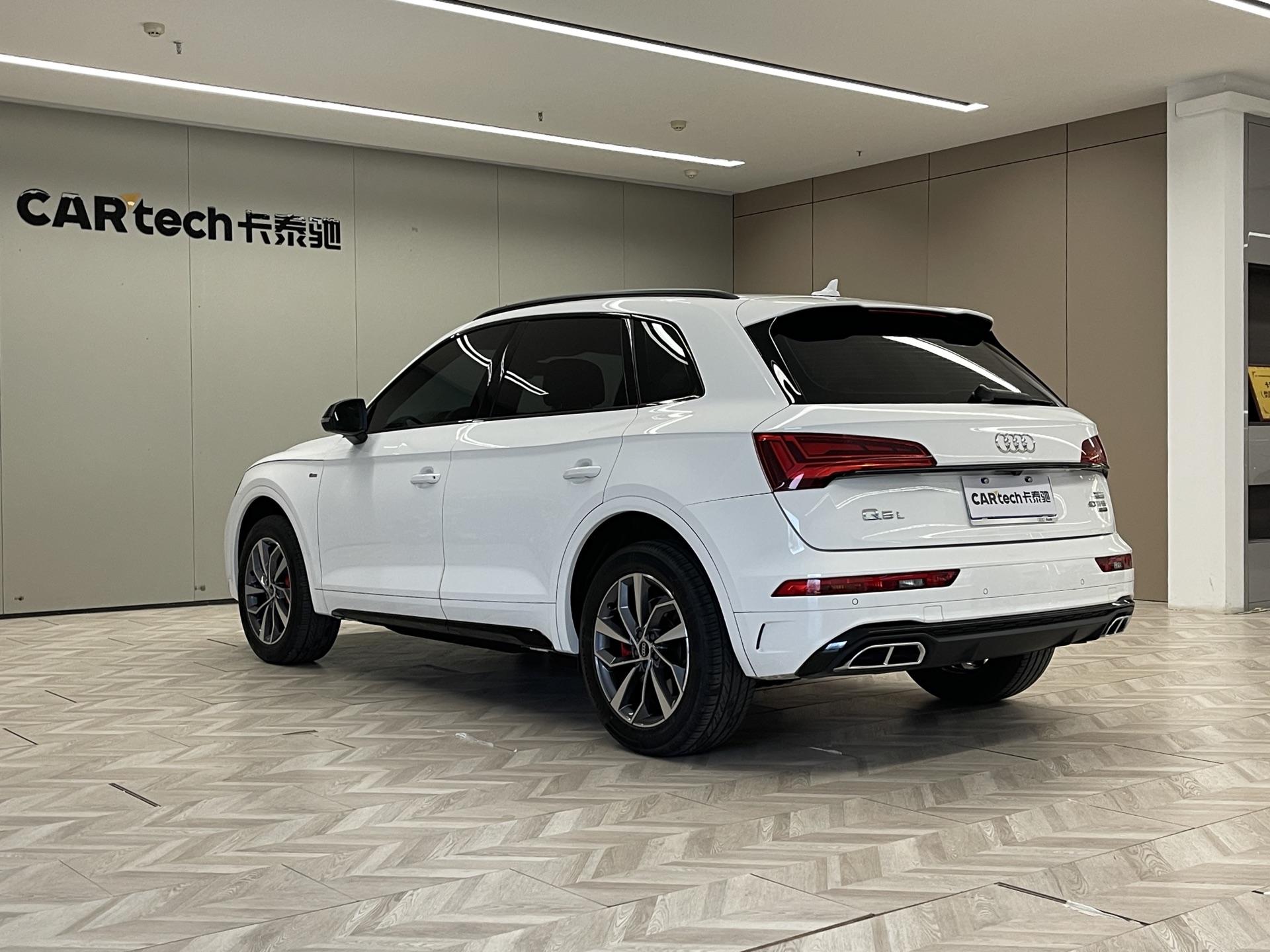 Audi Q5L 2024 40TFSI Luxury