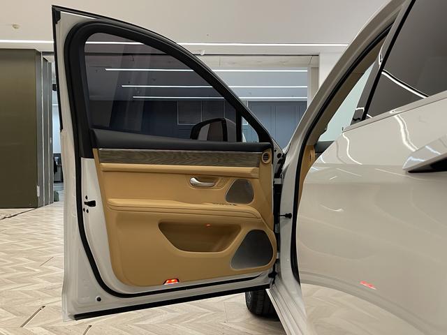 AITO Ask the world M5 id 3804137 из Китая 15