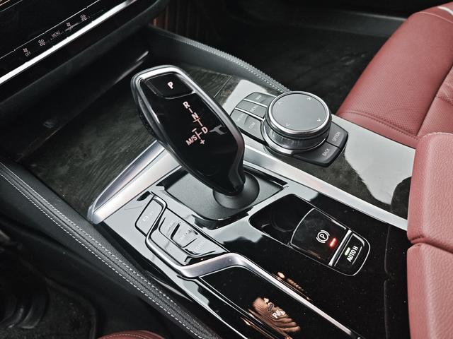 BMW 5 series 2023 Белый из Китая, фото 4