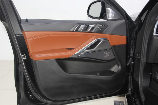 BMW X6 2022 x Drive 30i M — фото 12