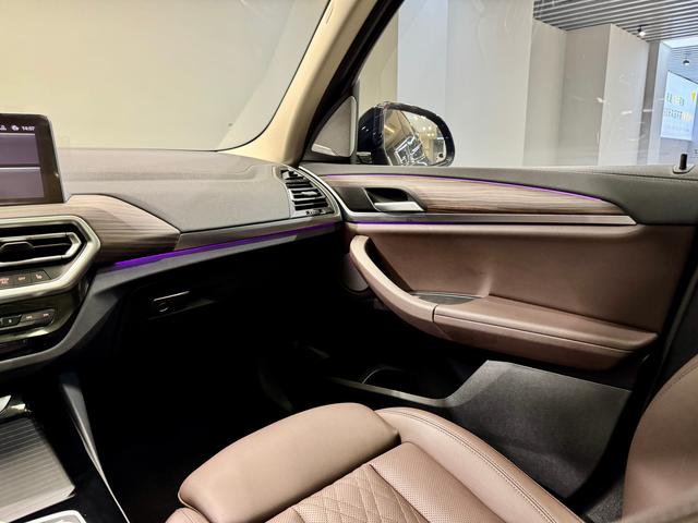 BMW X3 2023 x Drive 30i Leading M — фото 18