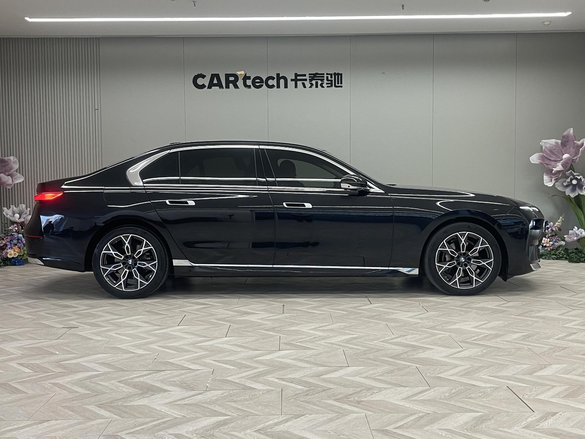 BMW 7 Series 7 2023 735Li Luxury