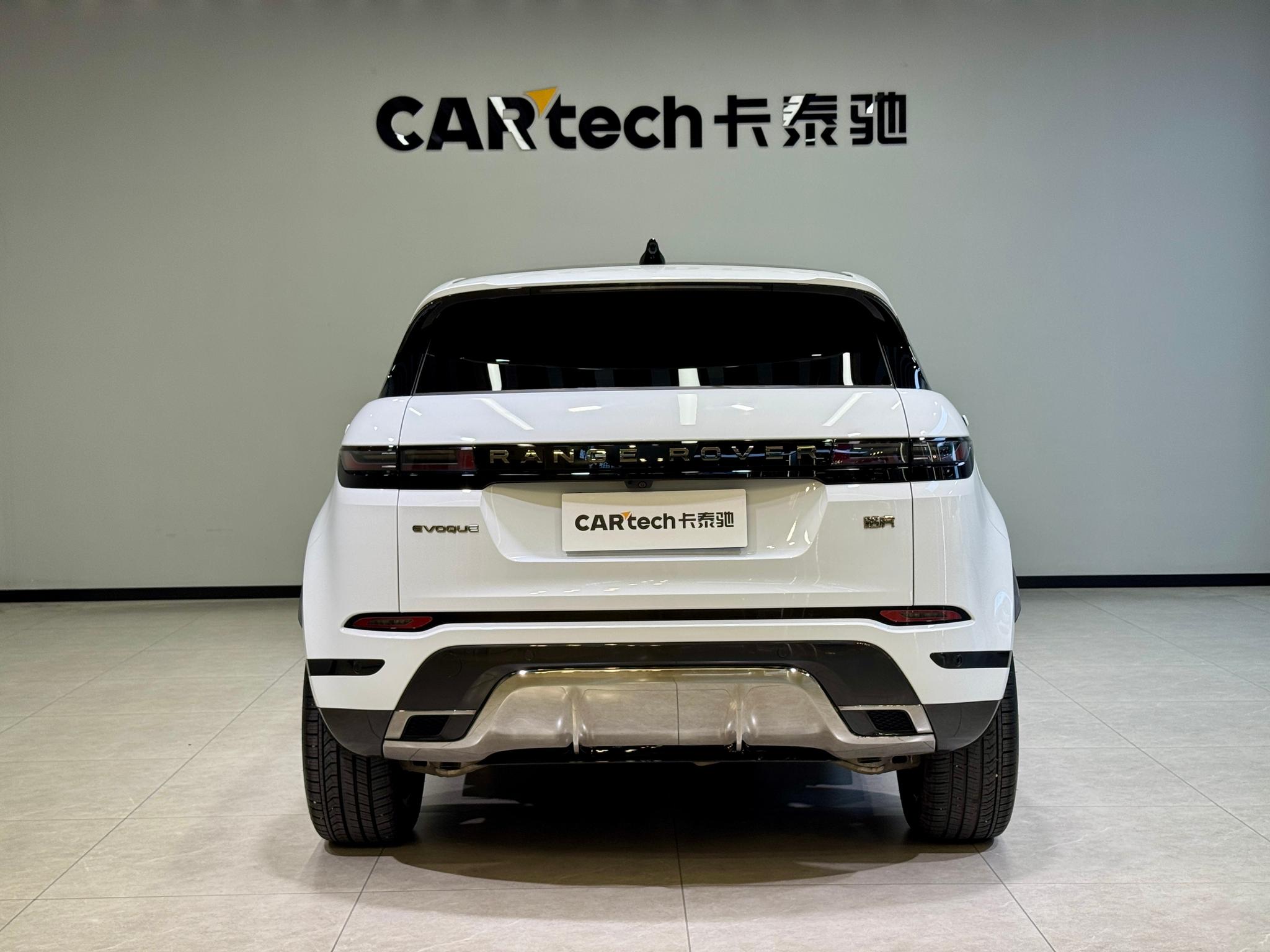 Land Rover Range Rover Evoque 2024 L 2.0T SE