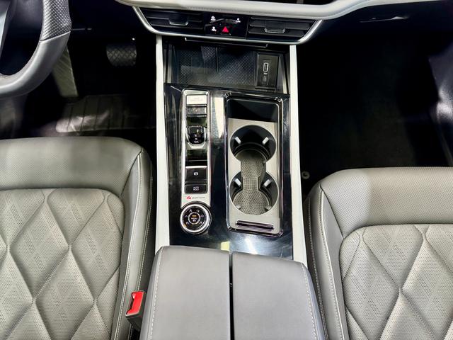 Volkswagen Teramont 2024 380 TSI 4 WD — фото 20