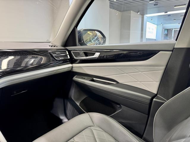 Volkswagen Teramont 2024 380 TSI 4 WD — фото 13