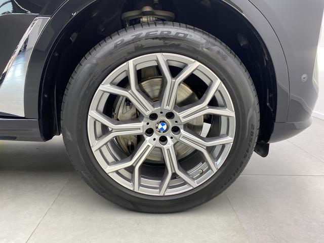 BMW X7 2025 Черный из Китая, фото 4