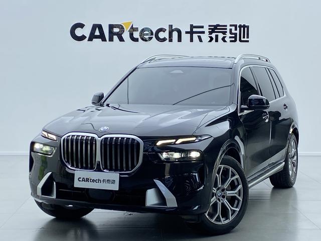 BMW X7 2025 Черный из Китая, фото 5