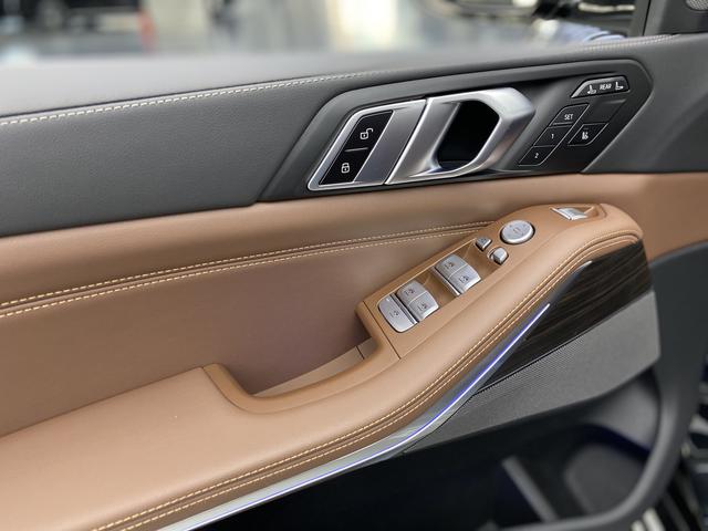 BMW X7 id 3849850 из Китая 15