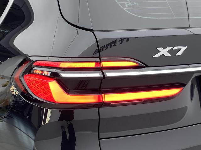 BMW X7 id 3849850 из Китая 16