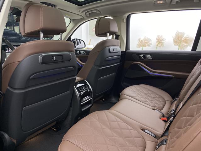 BMW X7 id 3849850 из Китая 21