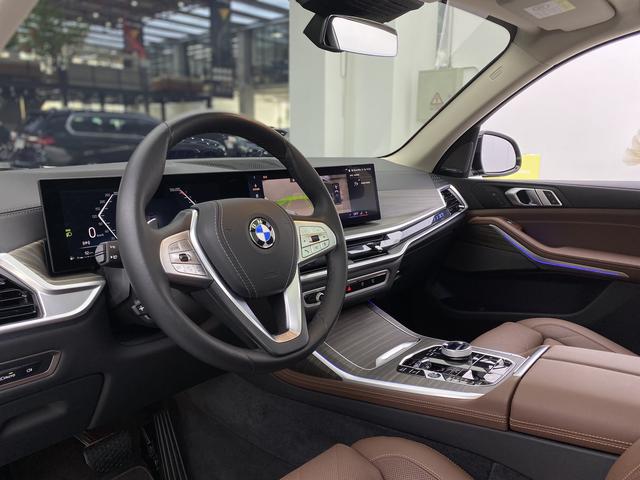 BMW X7 id 3849850 из Китая 22