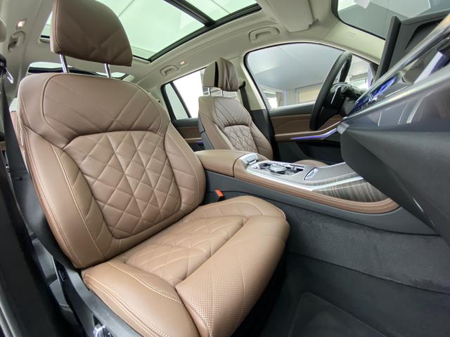 BMW X7 id 3849850 из Китая 25