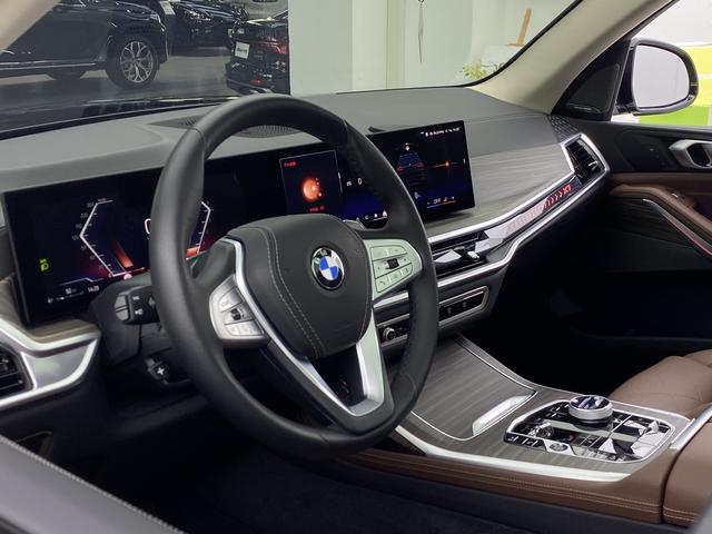 BMW X7 id 3849850 из Китая 30