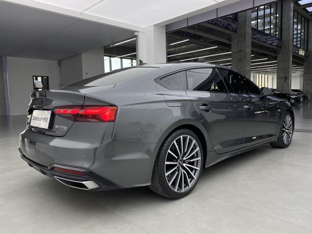 Audi A5 id 3810634 из Китая 31