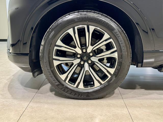 Ford Explorer 2024 2.3 T Eco Boost 4 WD 7 — фото 12