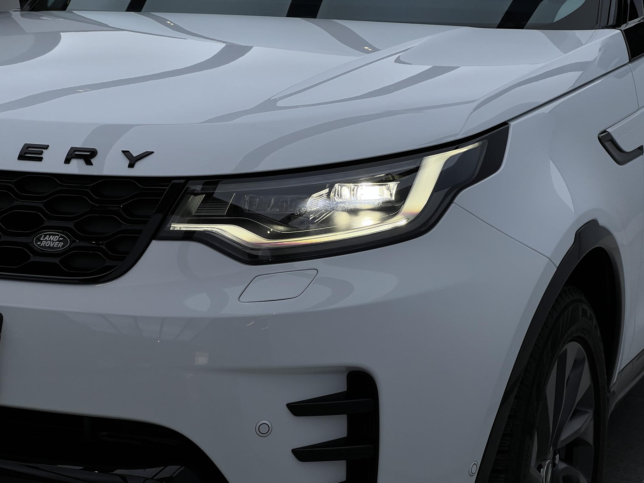 Land Rover Discovery 2023 360PS R-Dynamic S