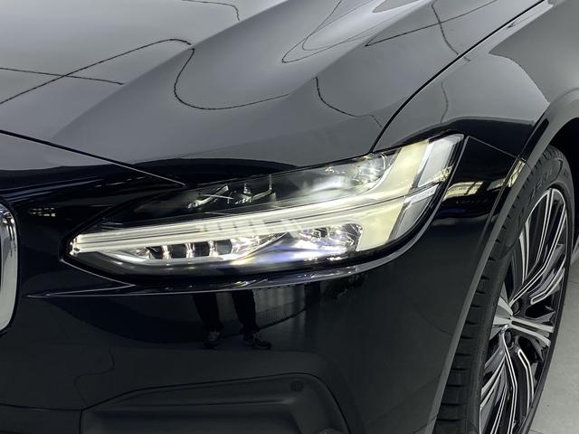 VOLVO S90 2023 — фото 8