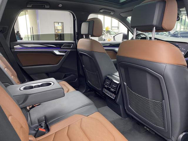 Volkswagen Touareg id 3840747 из Китая 29