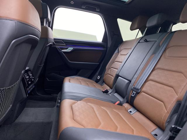 Volkswagen Touareg id 3840747 из Китая 40