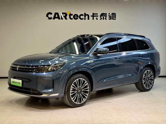 AITO M7 - фото 1