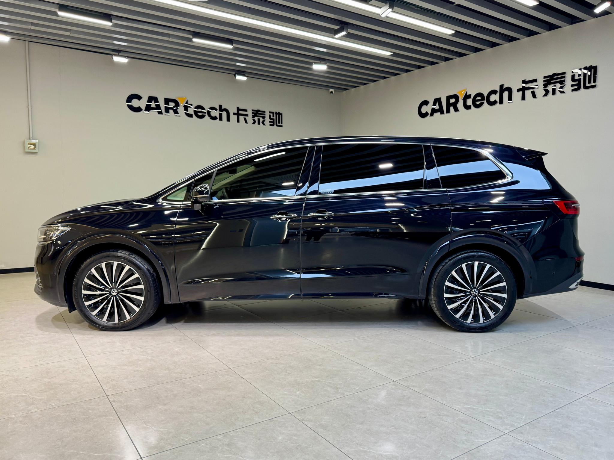 Volkswagen Viloran 2024 380TSI Luxury