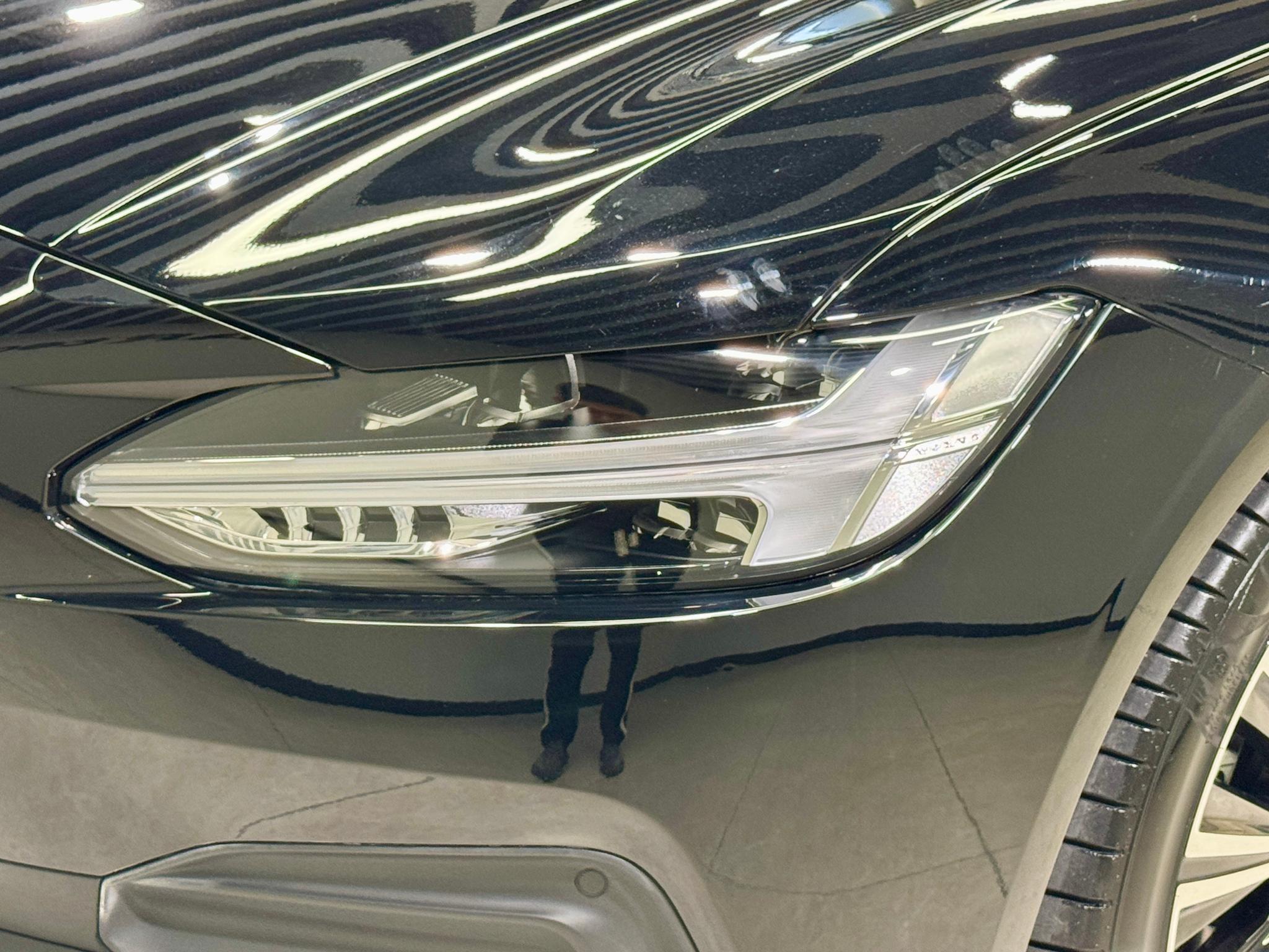 Volvo S90 2024 B5 Luxury