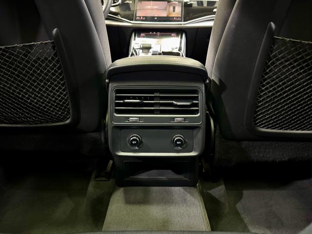 Audi Q7 2021 45 TFSI quattro S line Sport — фото 13