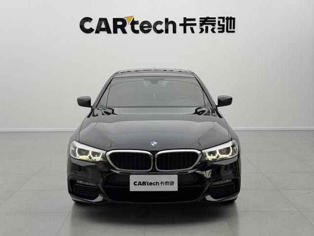 BMW 5 Series 2019 — фото 2