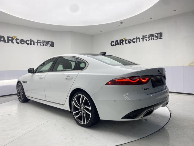 Jaguar XFL 2024 2.0 T P 300 4 WD — фото 5