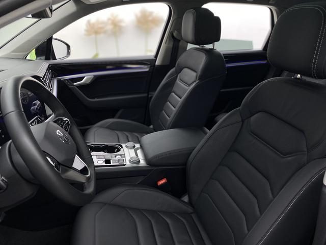 Volkswagen Touareg id 3840745 из Китая 16