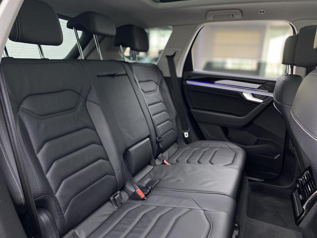 Volkswagen Touareg id 3840745 из Китая 18