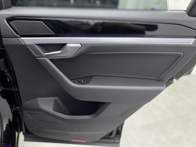 Volkswagen Touareg id 3840745 из Китая 20