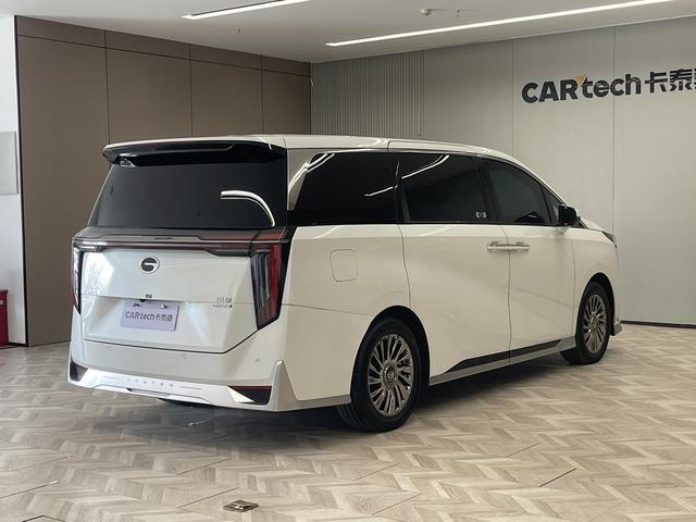 Trumpchi M8 2023 2.0 TM Hybrid — фото 7
