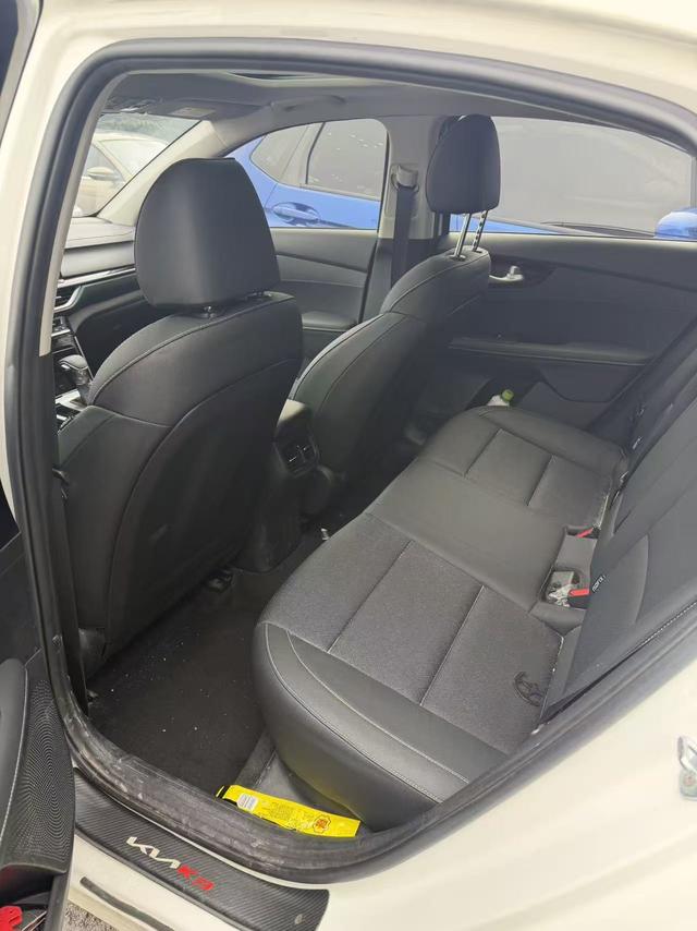 Kia K3 2021 1.5 L CVT — фото 9